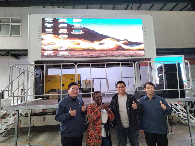 led advertising truck supplier