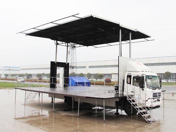 Introduction and Applications of Mobile Stage Trucks