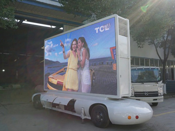 advertising trailer manufacturer