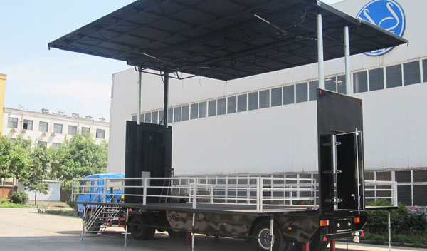 Are You Familiar With Mobile Stage Truck?