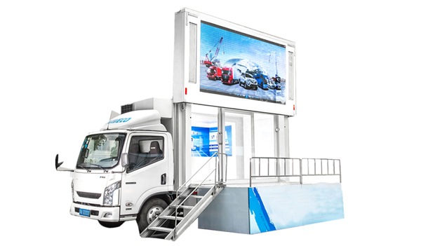 roadshow truck manufacturer